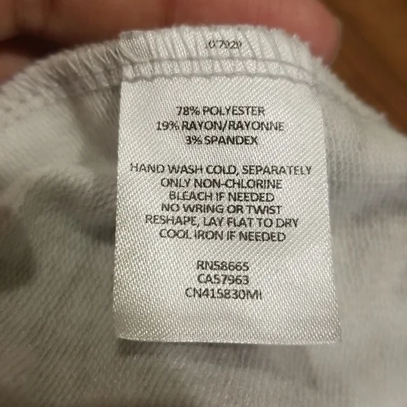 Cozy Camo Top - Picture 4 of 7